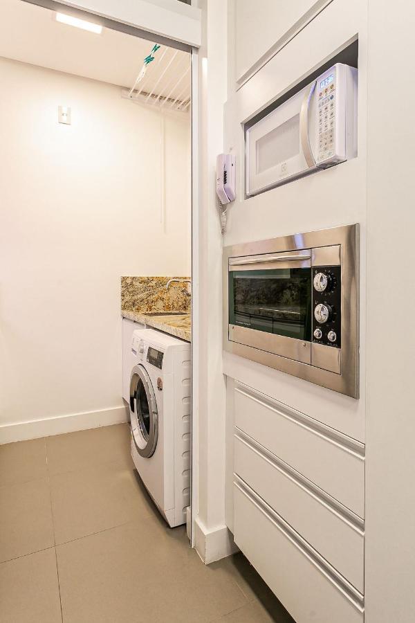 Apartamento de alto padrão a poucos metros da praia em Jurerê Florianopolis Exterior foto